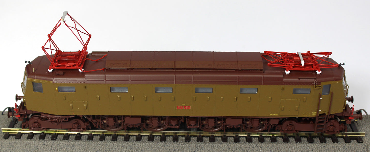 Locomotiva Elettrica E.428.137 FS di Seconda Serie Semiaerodinamica Dep. Loc. Mestre