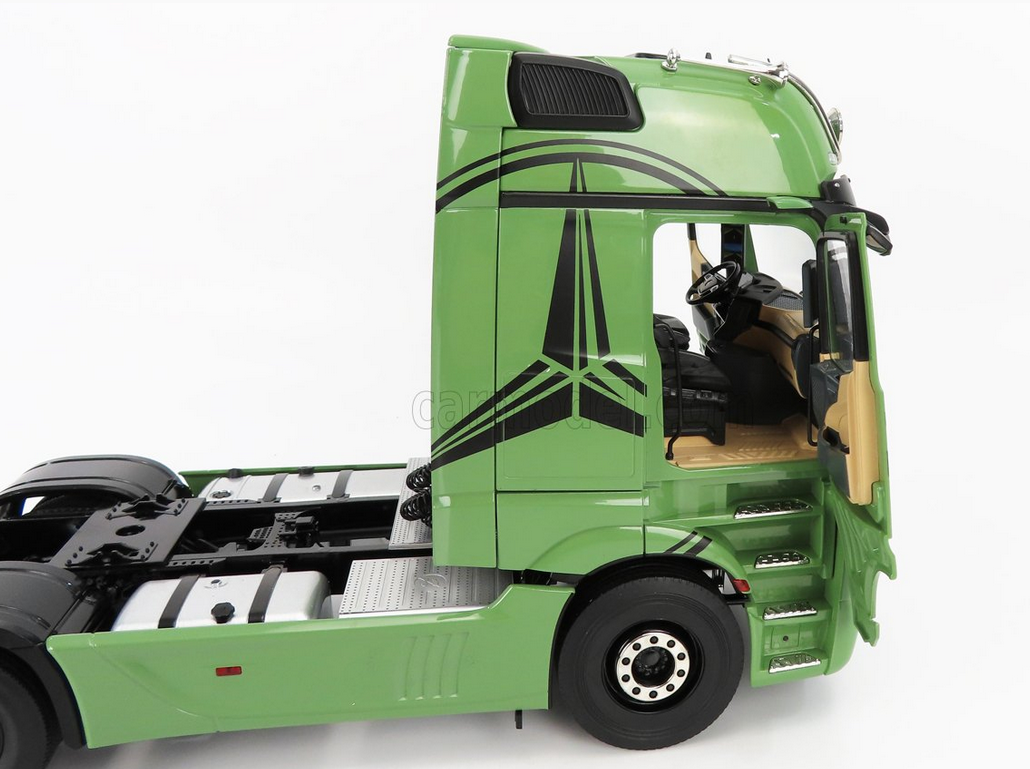 NZG - 1/18 - MERCEDES BENZ - ACTROS 2 1863 GIGASPACE 4x2 MIRRORCAM TRACTOR TRUCK 2-ASSI 2018 - OLIVE GREEN