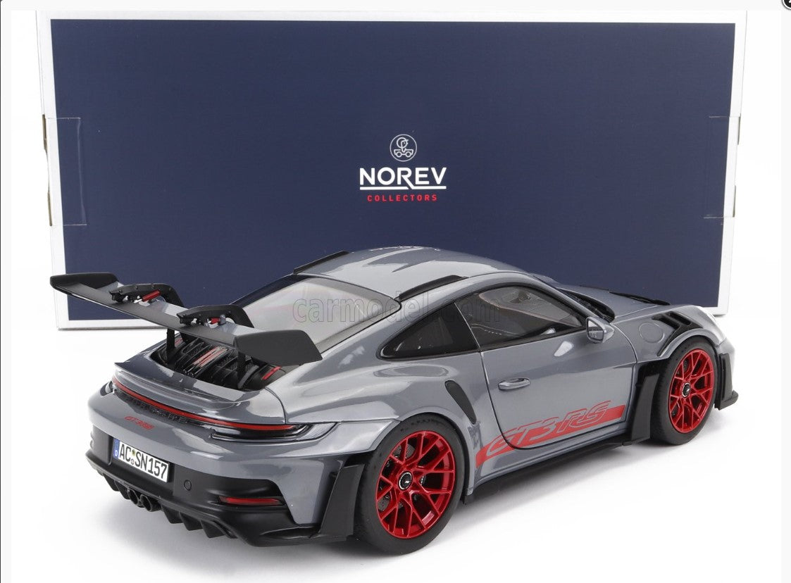 NOREV - PORSCHE - 911 992 GT3 RS COUPE 2022 1/18