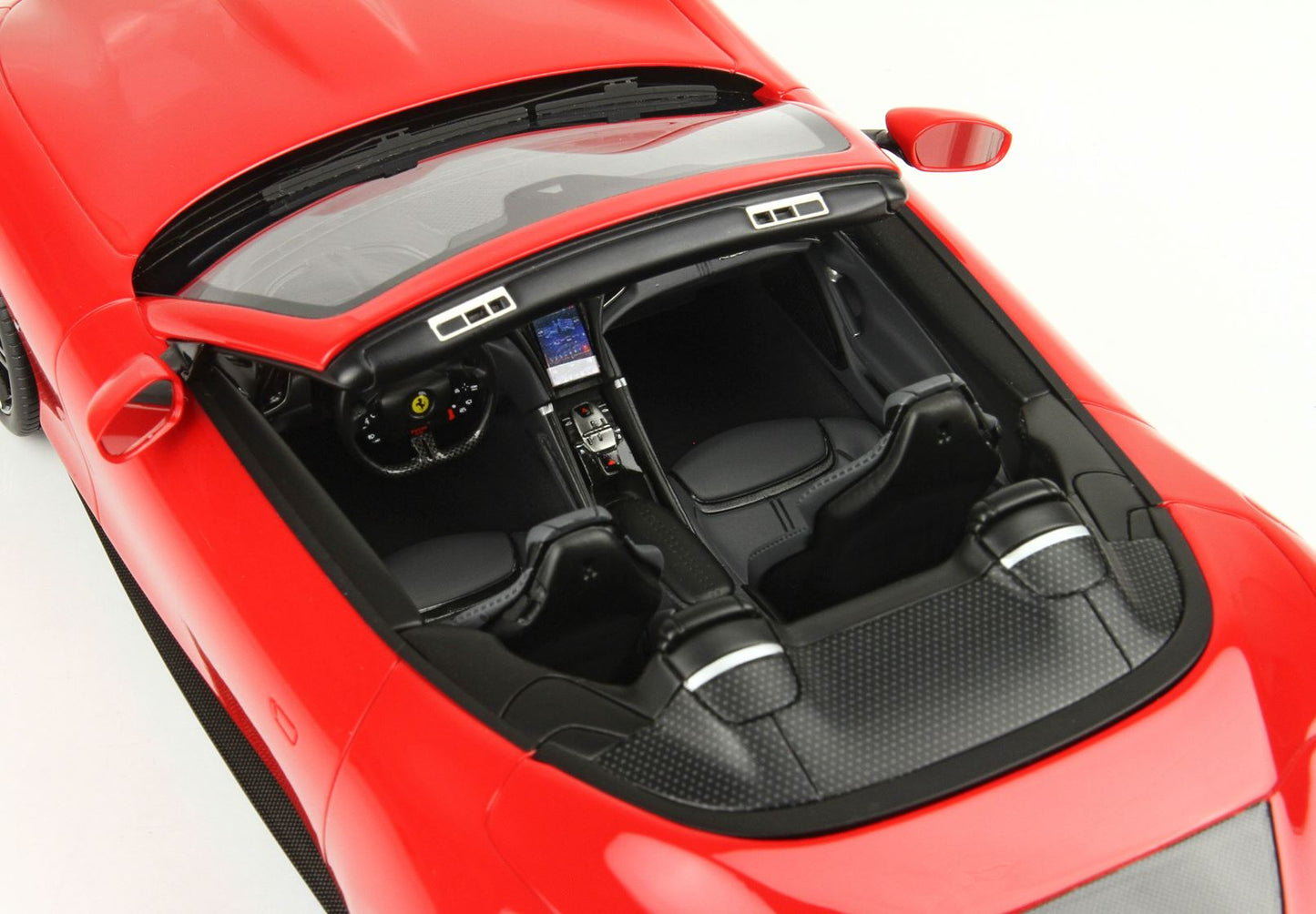 BBRModels - Ferrari Roma Spider Tetto Aperto Rosso Corsa 322 -ruote diamantate -nero lucido con Vetrinetta inclusa