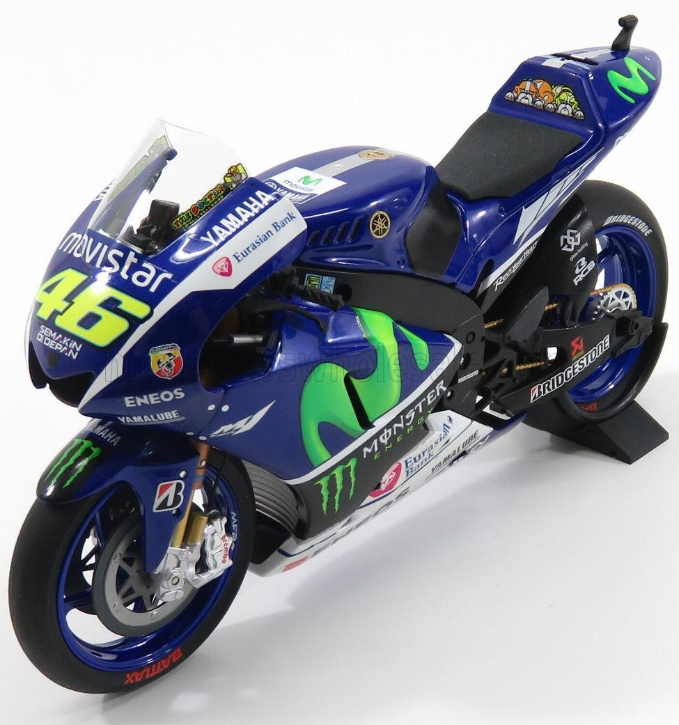 MINICHAMPS -  FAYAMAHA - YZR-M1 TEAM YAMAHACTORY RACING N 46 SEASON MOTOGP 2015 VALENTINO ROSSI