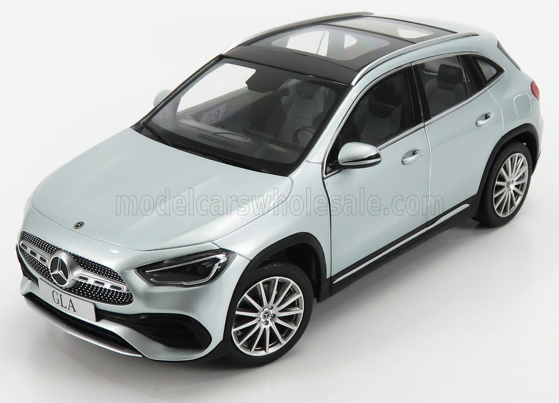 Z-MODELS - 1/18 - MERCEDES BENZ - GLA-CLASS (H247) 2020 - SILVER