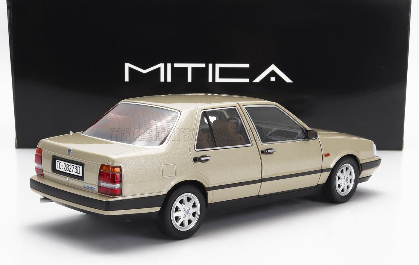 MITICA-DIECAST - 1/18 - LANCIA - THEMA TURBO i.e. 1S 1984 - PLATINO MET 1/18