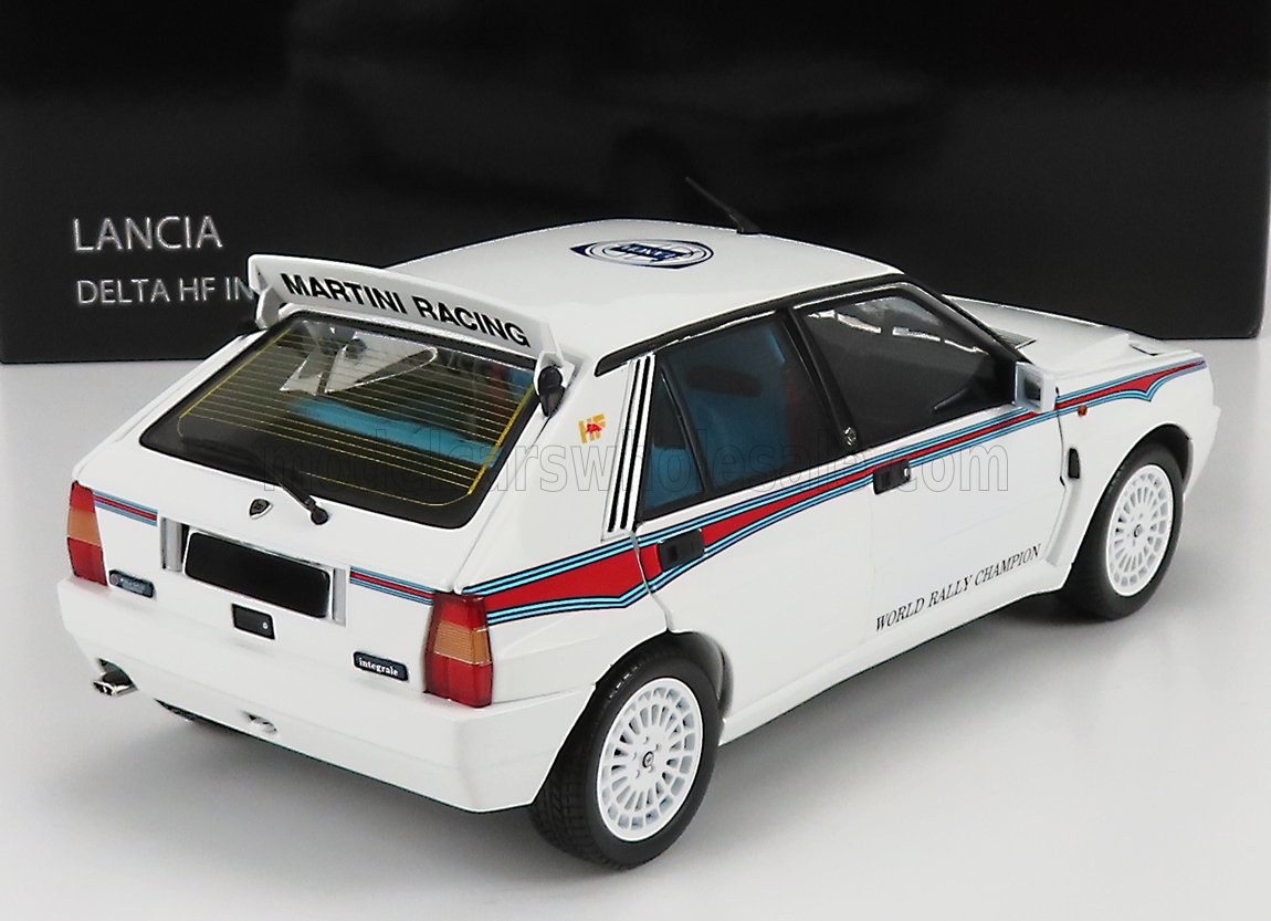 KYOSHO - 1/18 - LANCIA - DELTA HF INTEGRALE MARTINI 6 1992 - WHITE