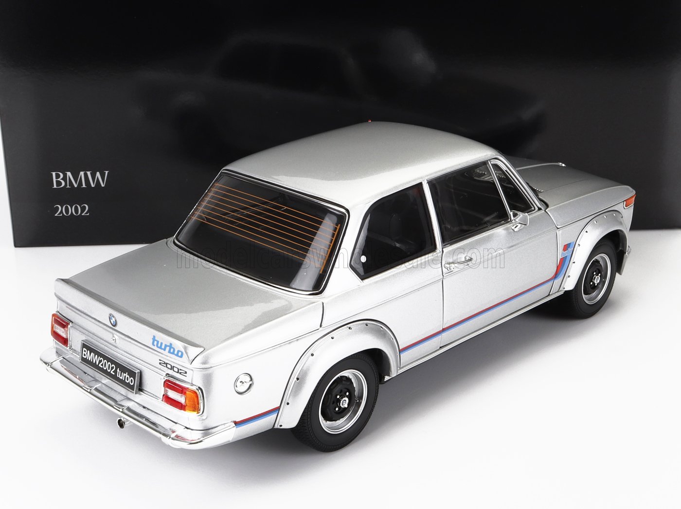 KYOSHO - BMW - 2002 TURBO 1974