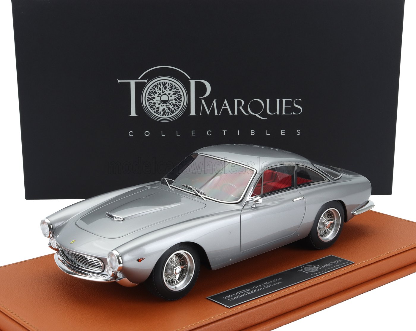 TOPMARQUES - 1/18 - FERRARI - 250 LUSSO COUPE 1963 - SILVER