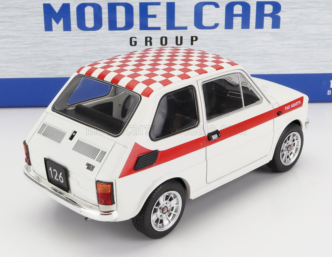 MCG - 1/18 - FIAT - 126 LOOK ABARTH 1972 - WHITE RED