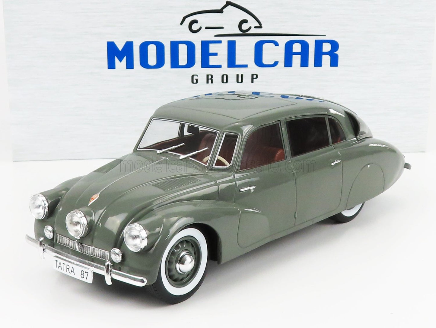 MCG - 1/18 - TATRA - 87 1937 - GREY GREEN