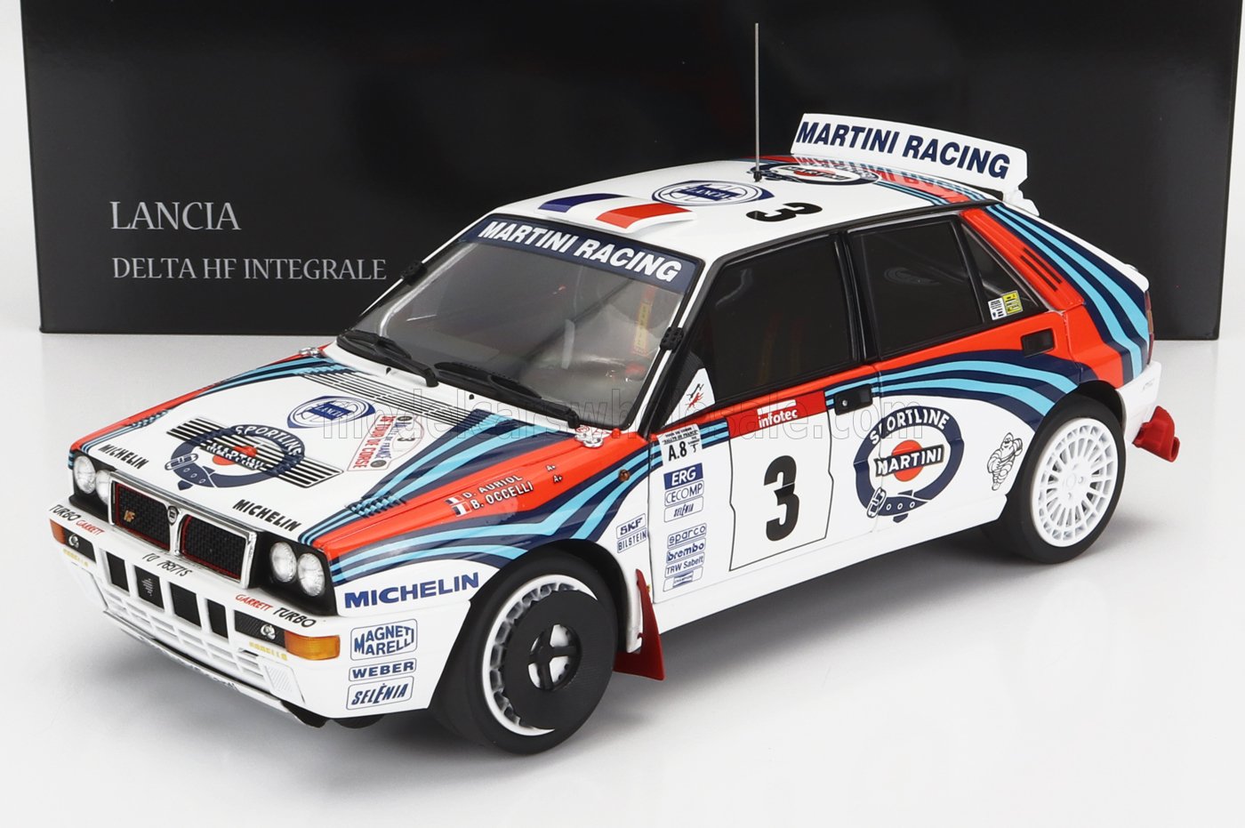 KYOSHO - 1/18 - LANCIA - DELTA HF INTEGRALE EVOLUZIONE MARTINI RACING N 3 WINNER RALLY TOUR DE CORSE 1992 D.AURIOL - B.OCCELLI - WHITE BLUE RED