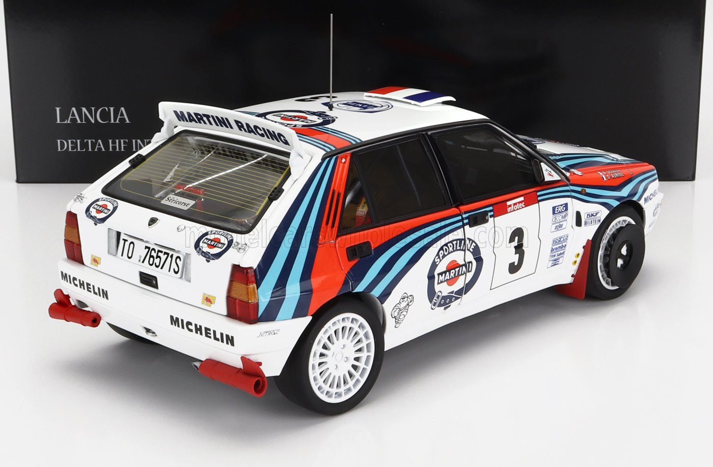 KYOSHO - 1/18 - LANCIA - DELTA HF INTEGRALE EVOLUZIONE MARTINI RACING N 3 WINNER RALLY TOUR DE CORSE 1992 D.AURIOL - B.OCCELLI - WHITE BLUE RED