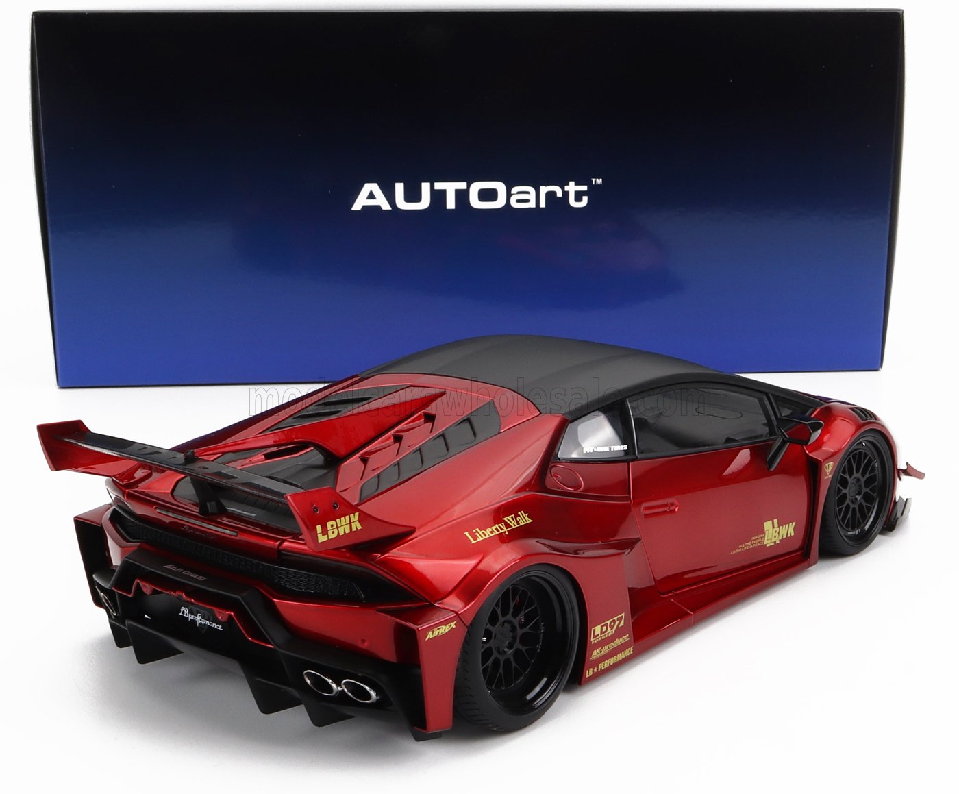 AUTOART - 1/18 - LAMBORGHINI - HURACAN LIBERTY WALK LB SILHOUETTE WORKS GT 2018 - HYPER RED