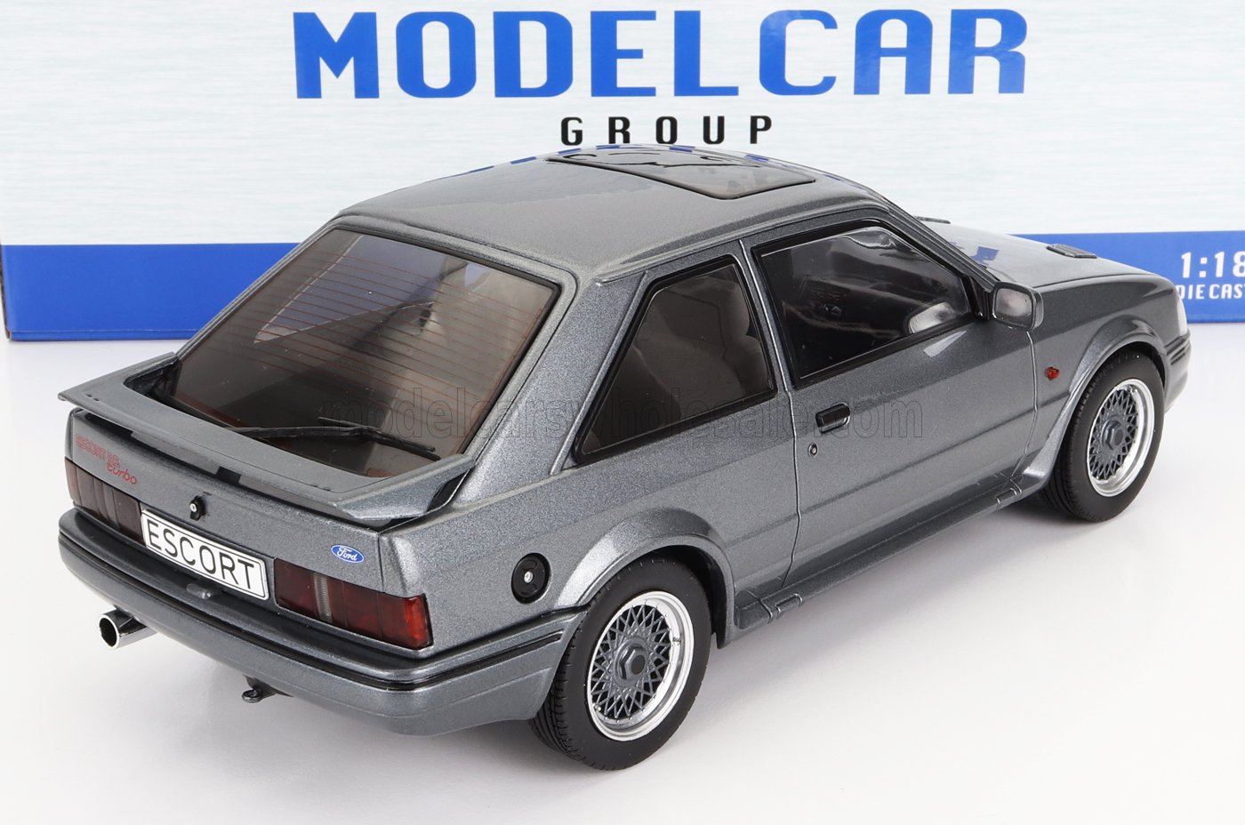 MCG - 1/18 - FORD ENGLAND - ESCORT MK IV RS TURBO S2 1990 - GREY