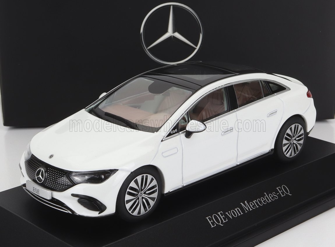 HERPA - 1/43 - MERCEDES BENZ - EQE (V295) AMG LINE 2022 - WHITE