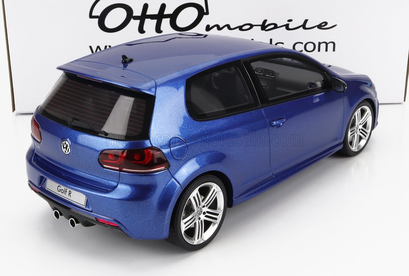 OTTO-MOBILE - VOLKSWAGEN - GOLF VI R 2010