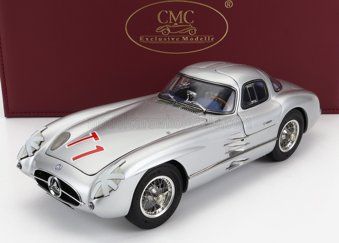 CMC - 1/18 - MERCEDES BENZ - 300 SLR COUPE N T1 RAC TOURIST TROPHY 1955 - SILVER