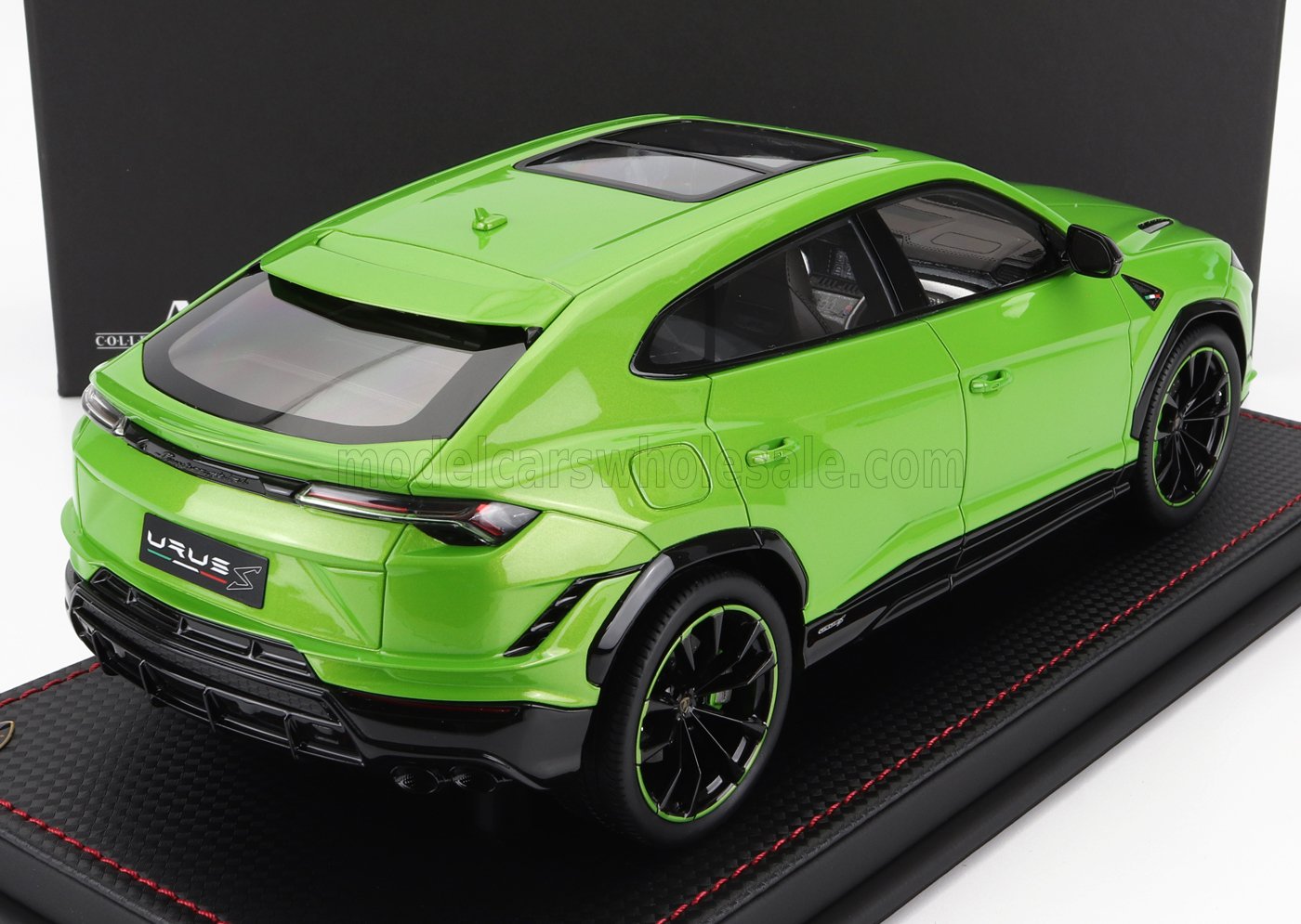 MR-MODELS - LAMBORGHINI - URUS S 2022 - CON VETRINA - WITH SHOWCASE