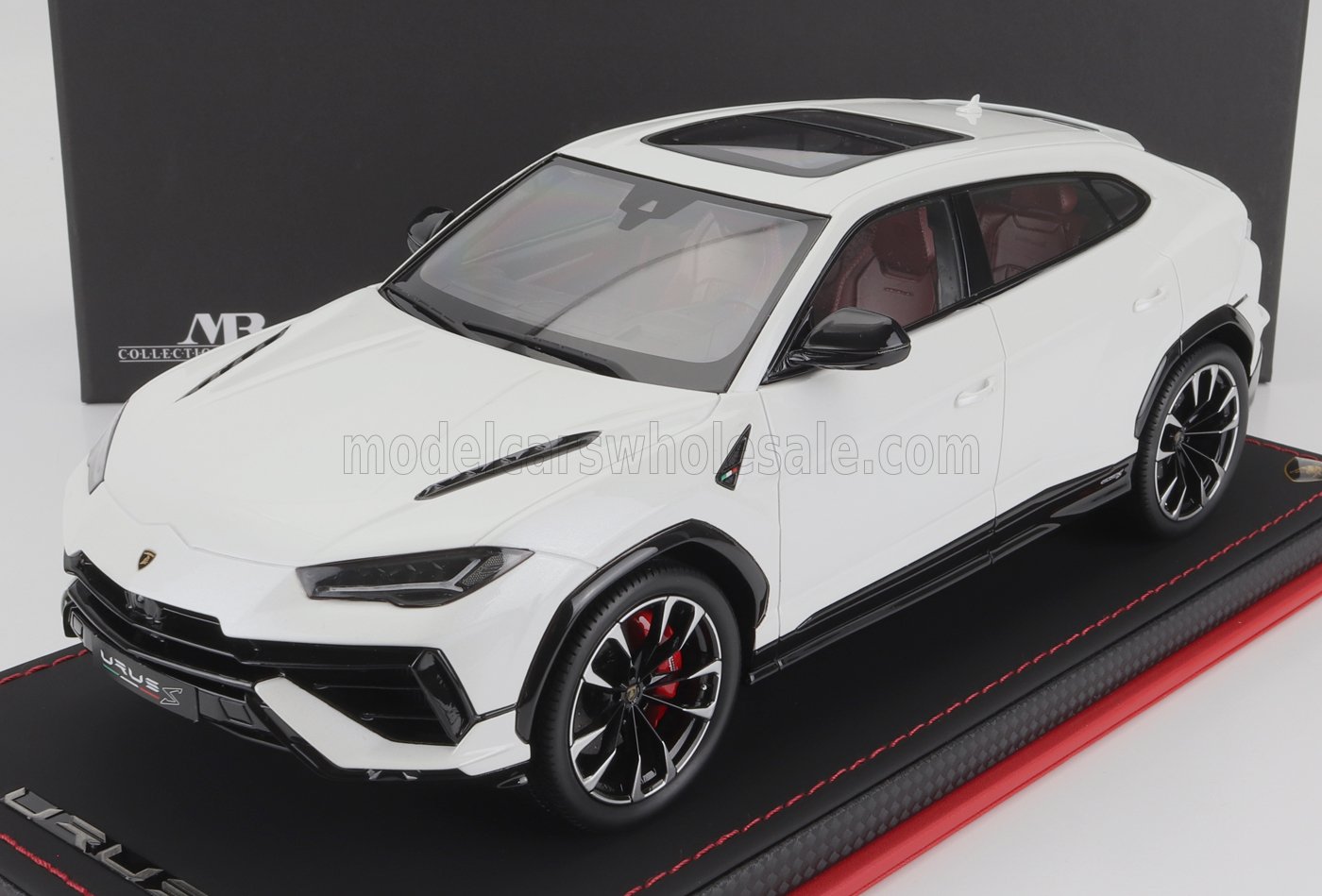 MR-MODELS - 1/18 - LAMBORGHINI - URUS S 2022 - CON VETRINA - WITH SHOWCASE - BALLOON WHITE PEARL MET