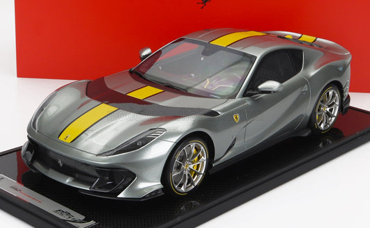 BBR-MODELS - 1/12 - FERRARI - 812 COMPETIZIONE 2021 - CON VETRINA - WITH SHOWCASE - GRIGIO COBURN - GREY MET YELLOW