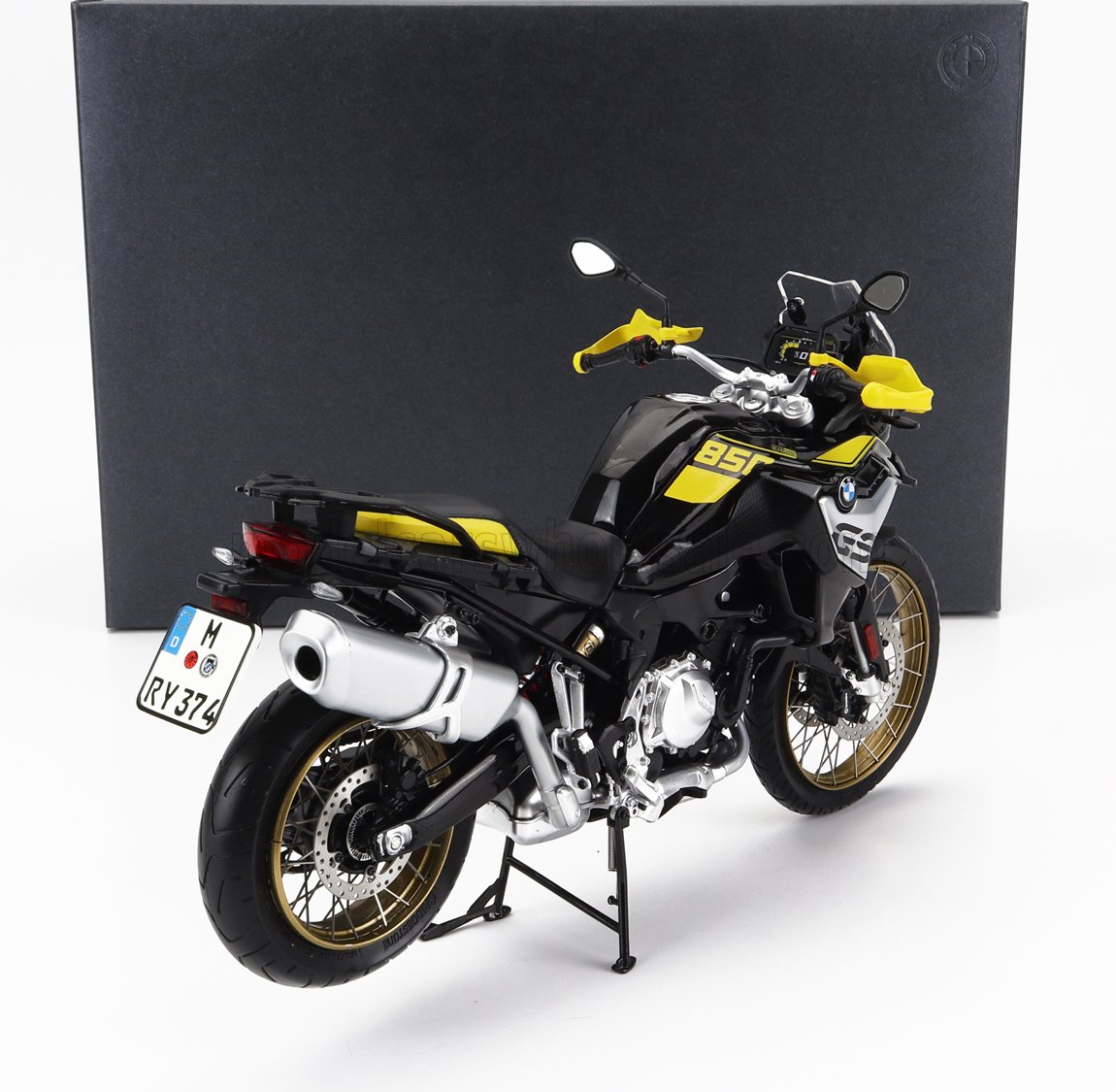 JADI - 1/10 - BMW - F850 GS 2021 - BLACK YELLOW