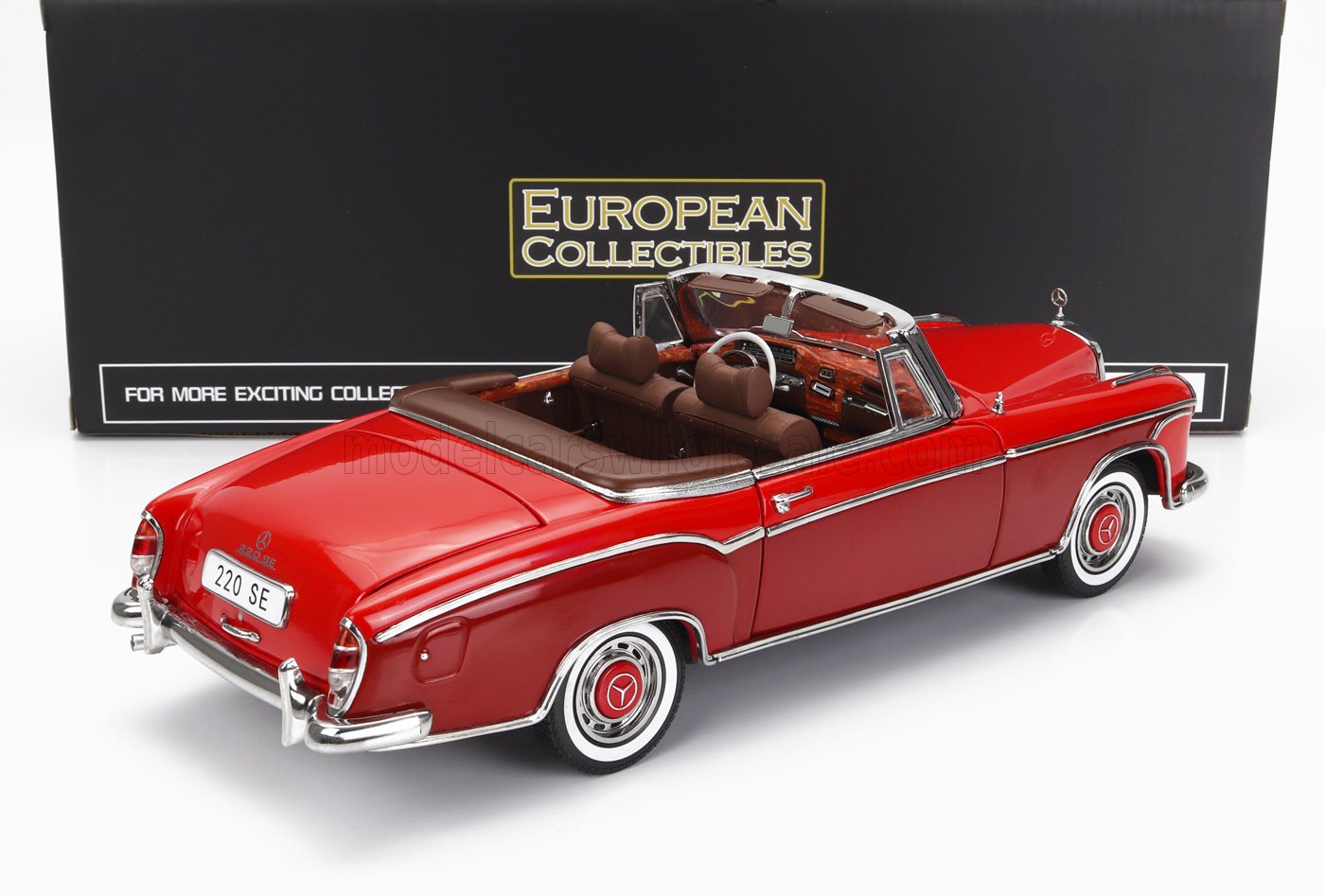 SUN-STAR - 1/18 - MERCEDES BENZ - 220SE CABRIOLET OPEN 1960 - 2 TONE RED