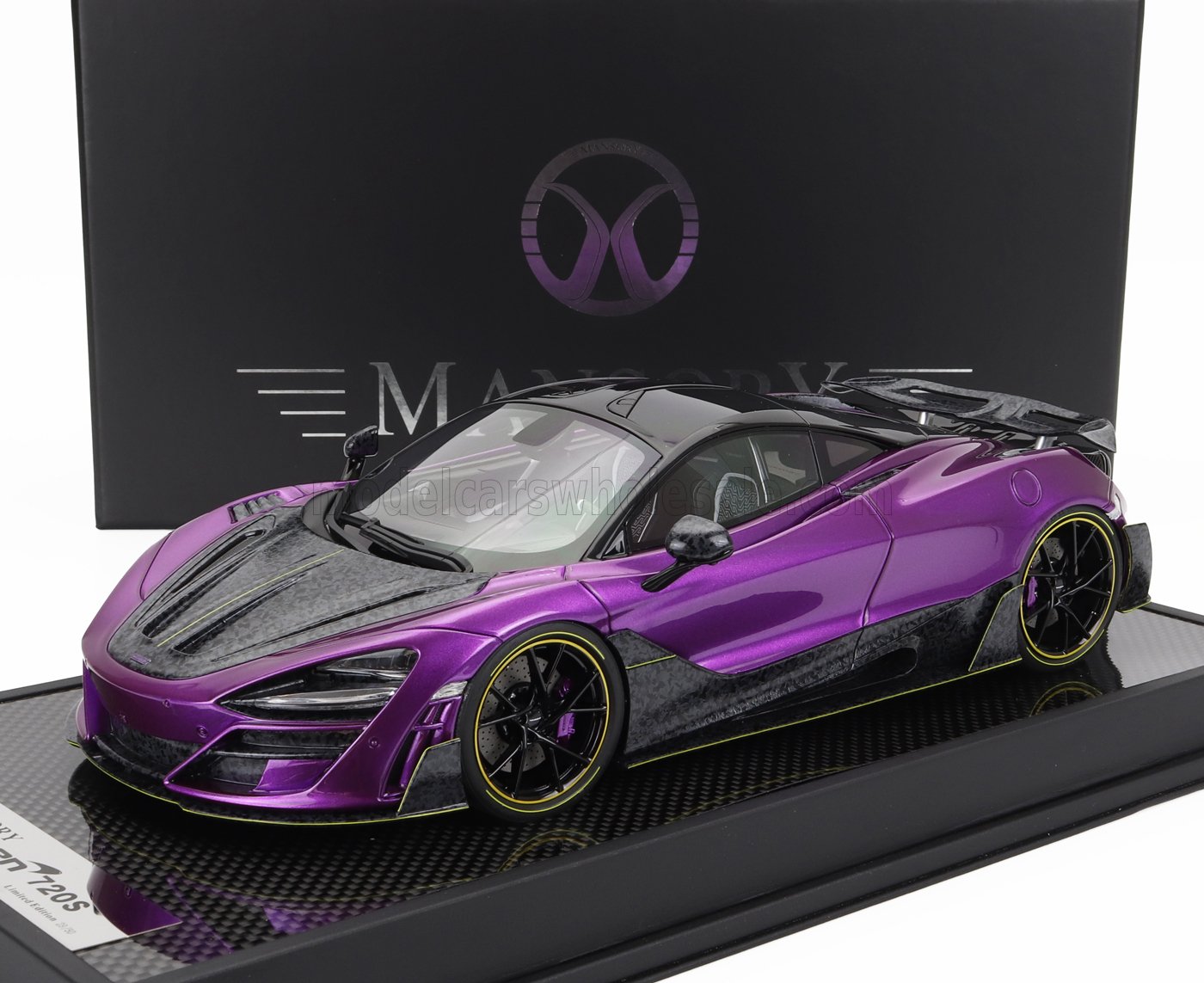 MOTORHELIX - 1/18 - McLAREN - 720S MANSORY 2019 - PURPLE CARBON