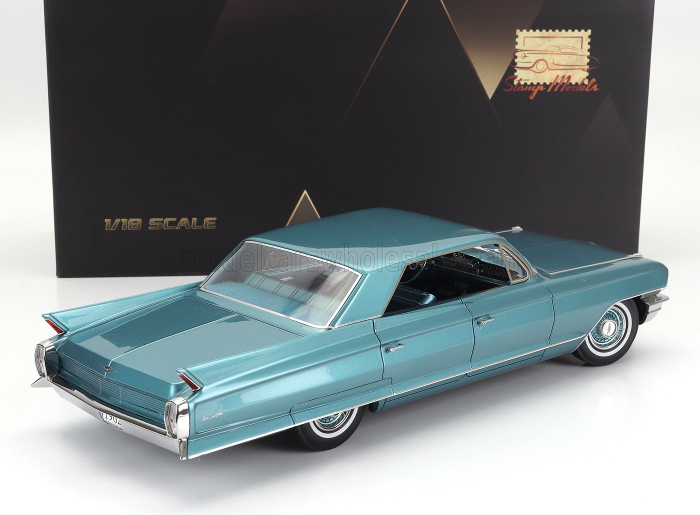 STAMP-MODELS - 1/18 - CADILLAC - SEDAN DE VILLE 1962 - SAN REMO TURQUOISE GREEN MET