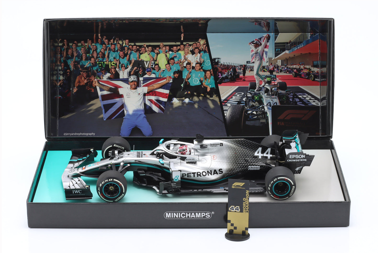 MINICHAMPS - MERCEDES GP - F1 W10 EQ POWER+ TEAM AMG PETRONAS MOTORSPORT N 44 WORLD CHAMPION USA GP 2019 LEWIS HAMILTON