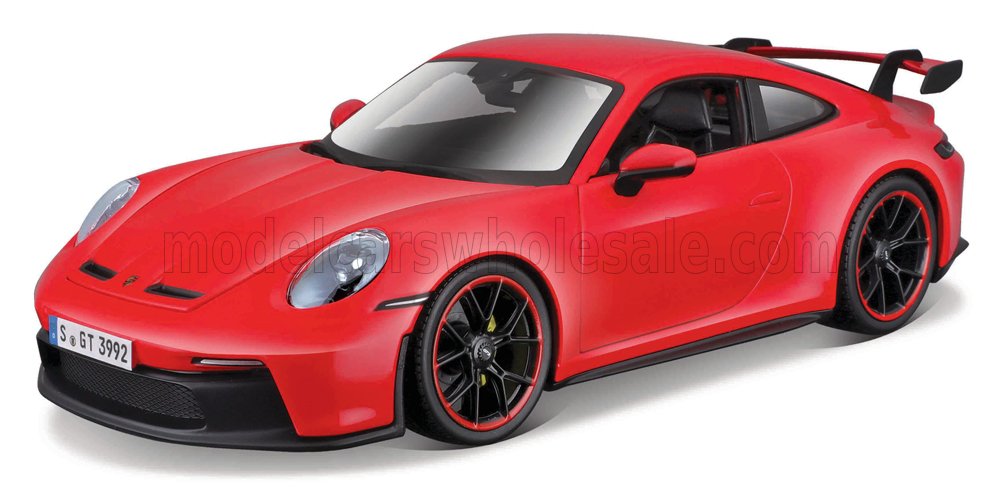 MAISTO - 1/18 - PORSCHE - 911 992 GT3 COUPE 2022 - RED