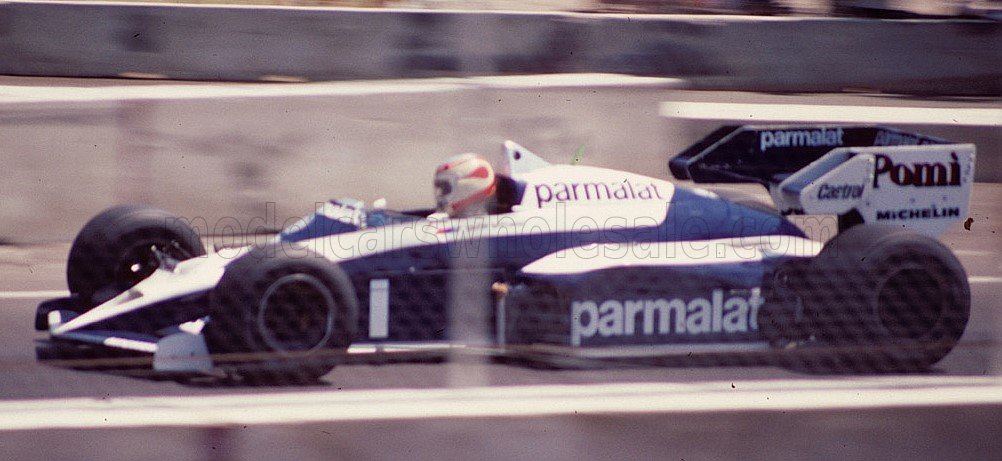 GP-REPLICAS - BRABHAM - F1 BT53 PARMALAT N 1 WINNER CANADIAN GP (with pilot figure) 1984 NELSON PIQUET