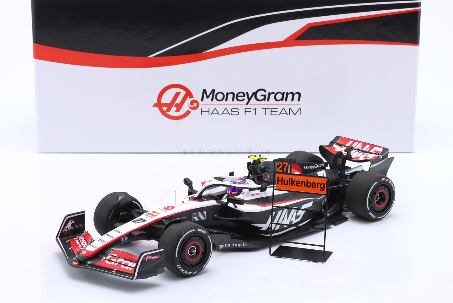 MINICHAMPS - HAAS - F1 FW23  HAAS N 27 BAHRAIN GP WITH PIT BOARD 2023 NICO HULKENBERG