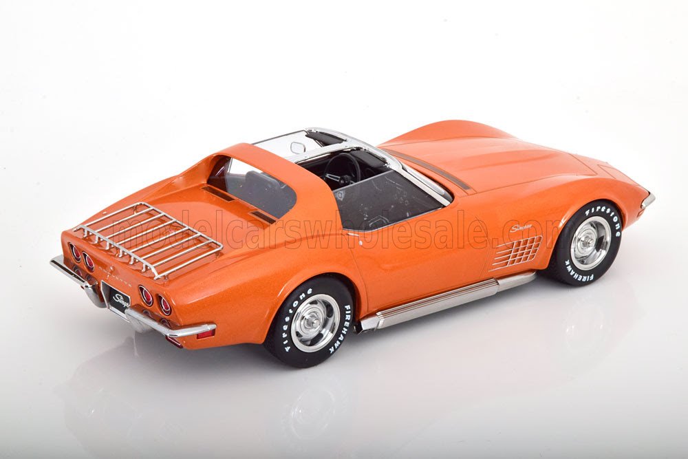 KK-SCALE - CHEVROLET - CORVETTE C3 1972 - WITH REMOVABLE ROOF PARTS