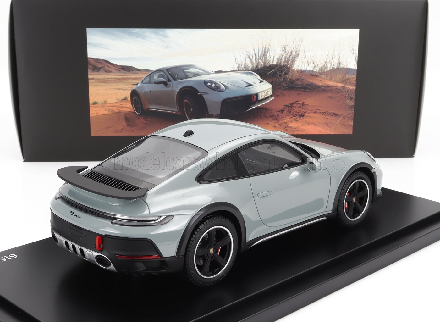 SPARK-MODEL - PORSCHE - 911 992 DAKAR COUPE 2023 - CON VETRINA