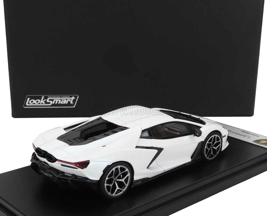 LOOKSMART - LAMBORGHINI - REVUELTO HYBRID 2023 - THE FIRST HPEV HIGH PERFORMANCE ELECTRIFIED VEHICLE