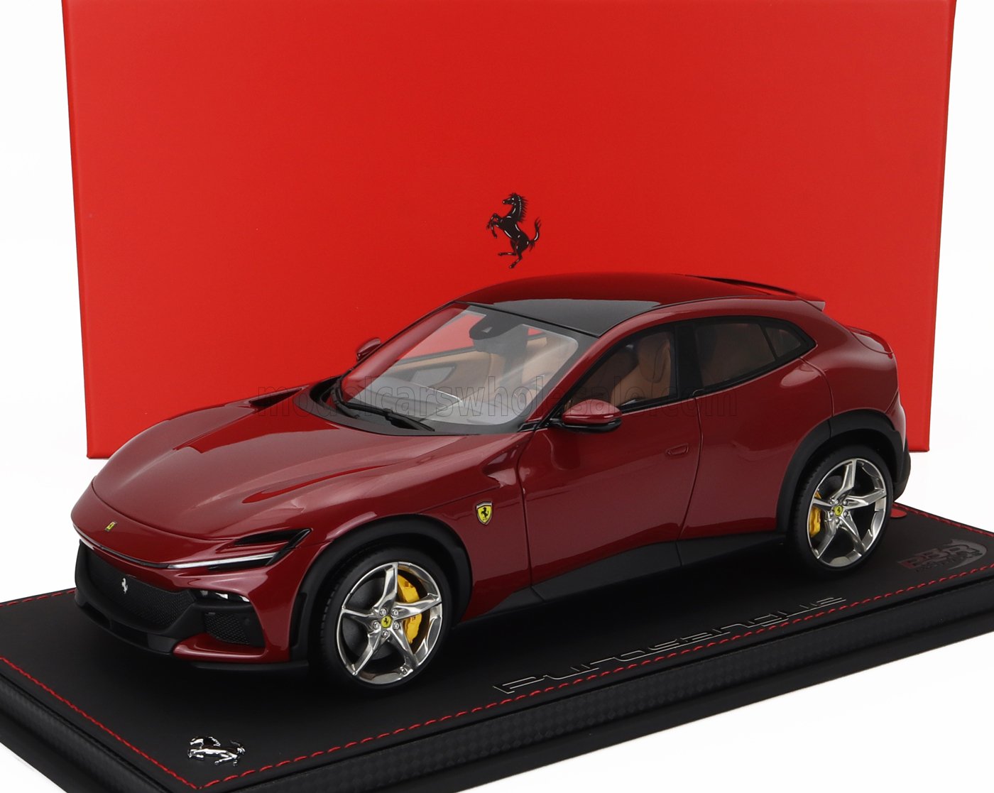 BBR-MODELS - 1/18 - FERRARI - PUROSANGUE SUV 2022 - CON VETRINA