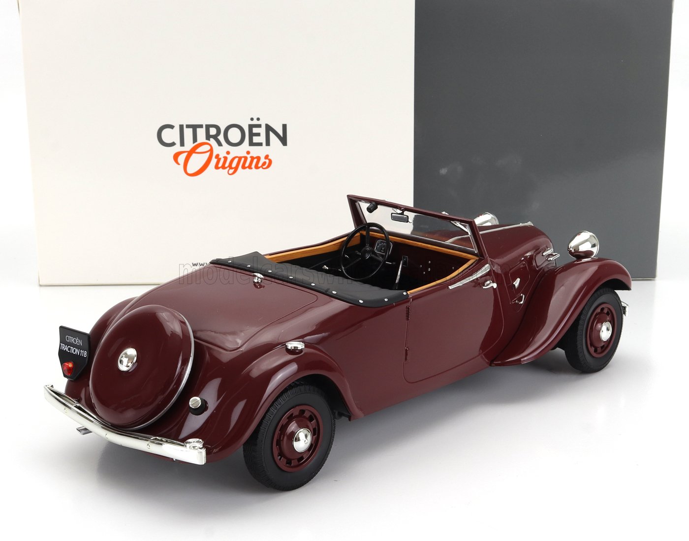 NOREV - 1/18 - CITROEN - TRACTION AVANT CABRIOLET OPEN 1939 - BORDEAUX