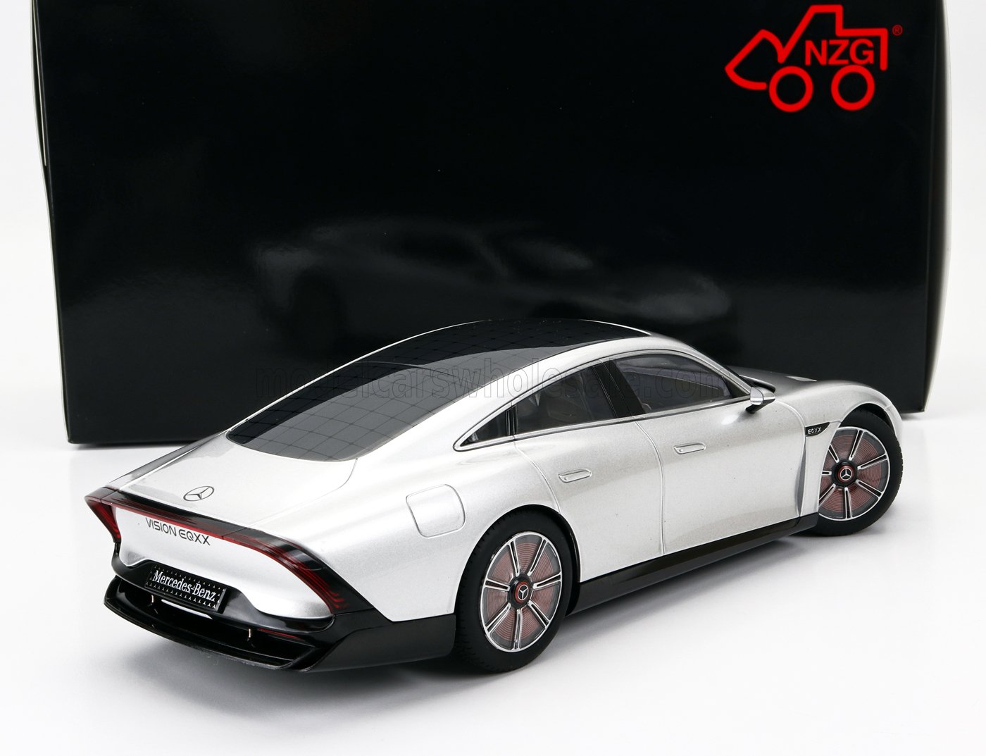 NZG - 1/18 - MERCEDES BENZ - VISION EQXX ELECTRIC CAR 2022 - SILVER