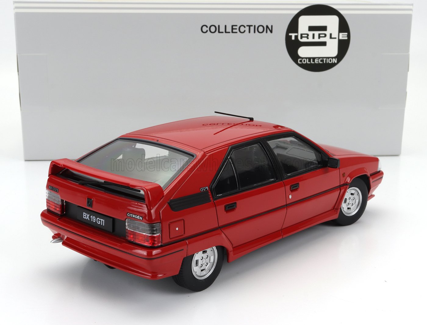 TRIPLE9 - 1/18 - CITROEN - BX GTi 1990 - RED