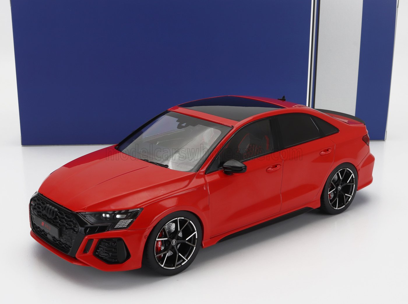 MCG - 1/18 - AUDI - A3 RS3 2022 - RED