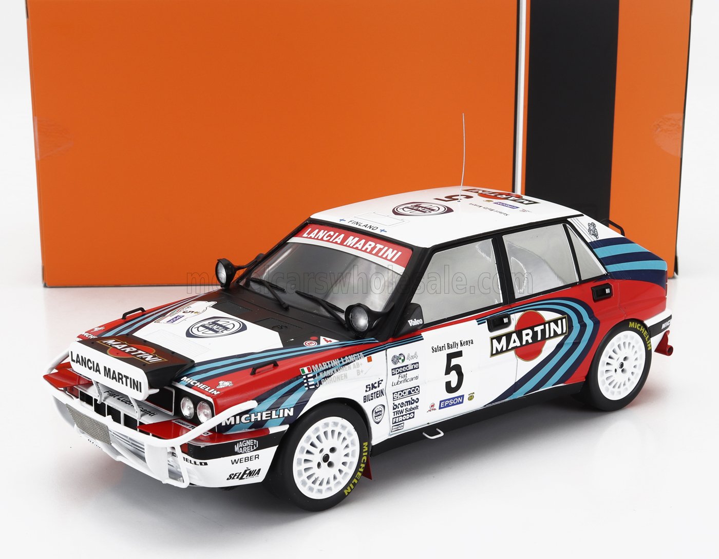 IXO-MODELS - 1/18 - LANCIA - DELTA INTEGRALE 16V MARTINI (night version) N 5 2nd RALLY SAFARI 1990 JUHA KANKKUNEN - JUHA PIIRONEN - WHITE BLUE RED