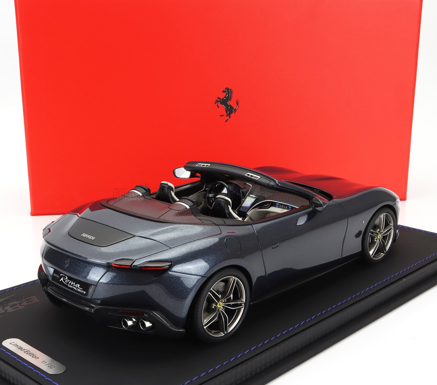 BBR-MODELS - 1/18 - FERRARI - ROMA SPIDER OPEN 2020 - CON VETRINA - BLU ROMA - BLUE MET