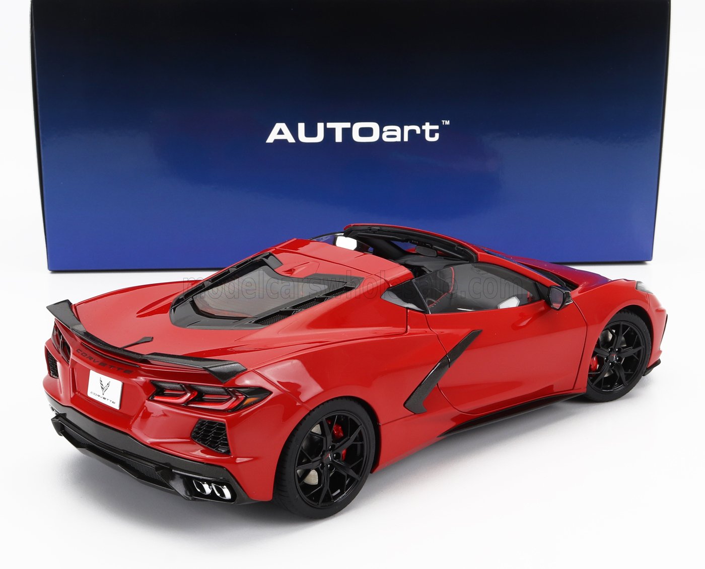 AUTOART - 1/18 - CHEVROLET - CORVETTE C8 Z51 STINGRAY SPIDER 2020 - TORCH RED