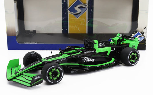 SOLIDO - 1/18 - SAUBER - F1 C44 TEAM STAKE KICK PRESENTATION SEASON 2024 - N 77 VALTTERI BOTTAS - N 24 ZHOU GUANYU - GREEN BLACK