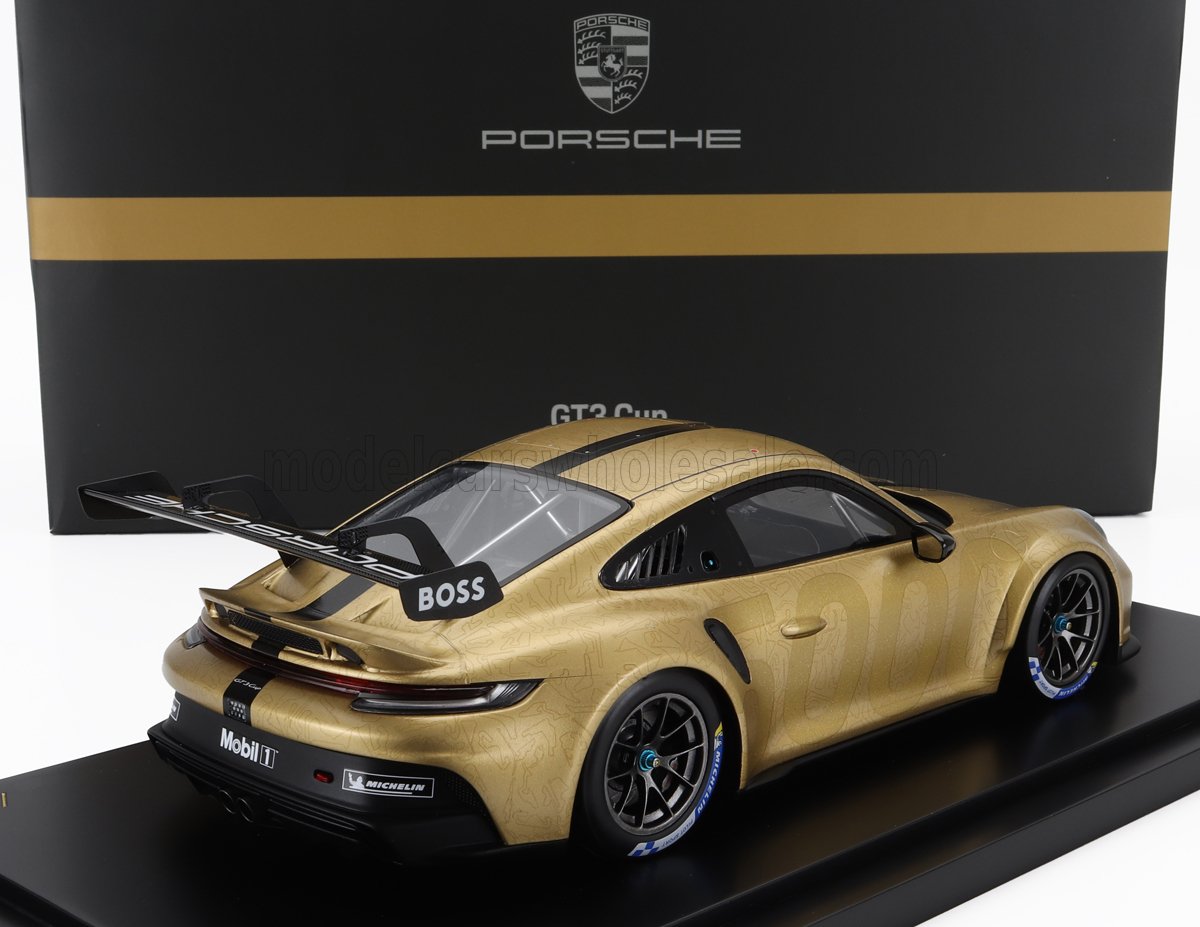 SPARK-MODEL - 1/18 - PORSCHE - 911 992 GT3 CUP 5000 COUPE 2023 - CON VETRINA - WITH SHOWCASE - GOLD MET