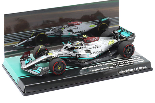 MINICHAMPS - 1/43 - MERCEDES GP - F1 W13E TEAM MERCEDES-AMG PETRONAS F1 N 44 2nd HUNGARIAN GP 2022 LEWIS HAMILTON - SILVER GREEN