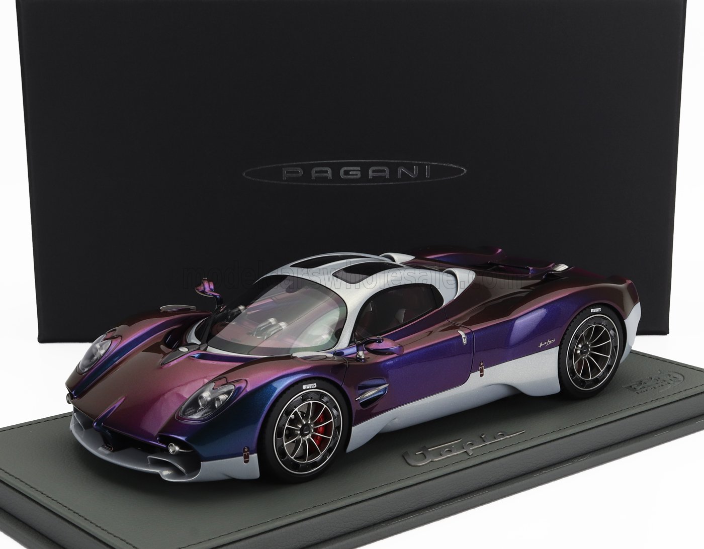 BBR-MODELS - 1/18 - PAGANI - UTOPIA 2022 - CON VETRINA - WITH SHOWCASE - CHAMALEON - PURPLE BLUE MET