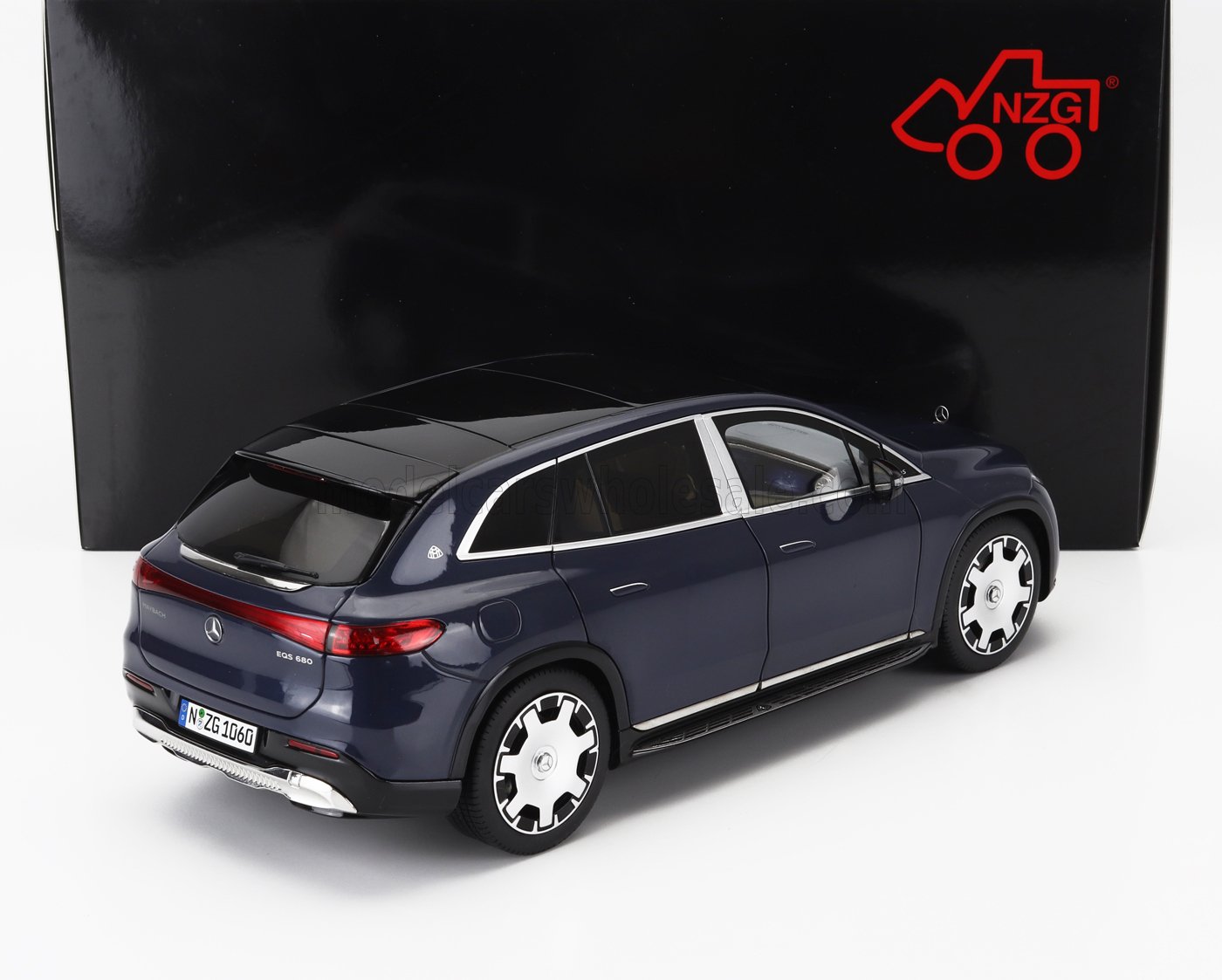 NZG - 1/18 - MERCEDES BENZ - MAYBACH EQS 680 (Z296) SUV 2024 - SOLDALITH BLUE