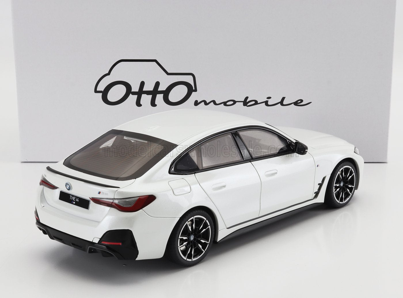 OTTO-MOBILE - 1/18 - BMW - 4-SERIES i4 M50 (G26) 2022 - WHITE MET