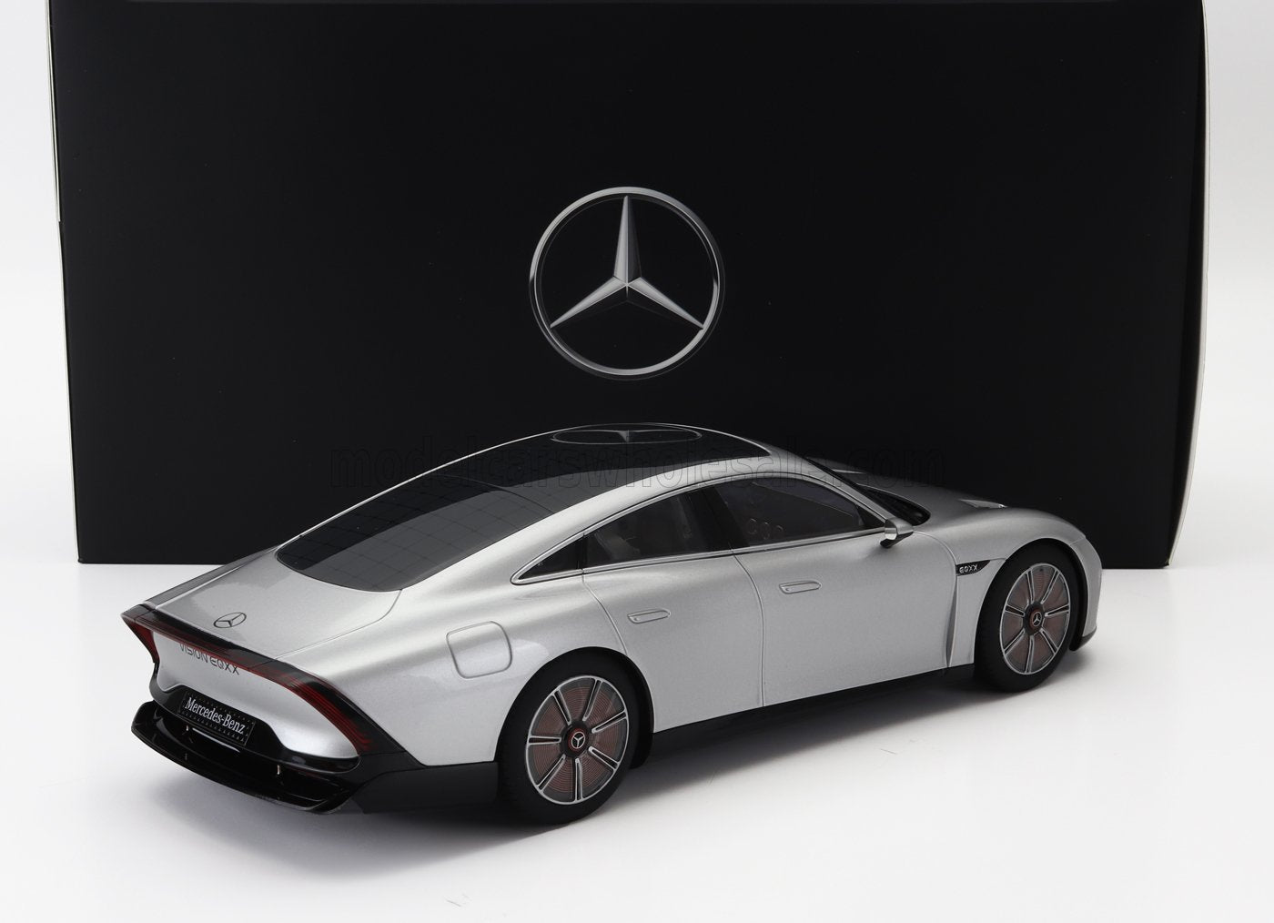 NZG - 1/18 - MERCEDES BENZ - VISION EQXX ELECTRIC CAR 2022 - SILVER