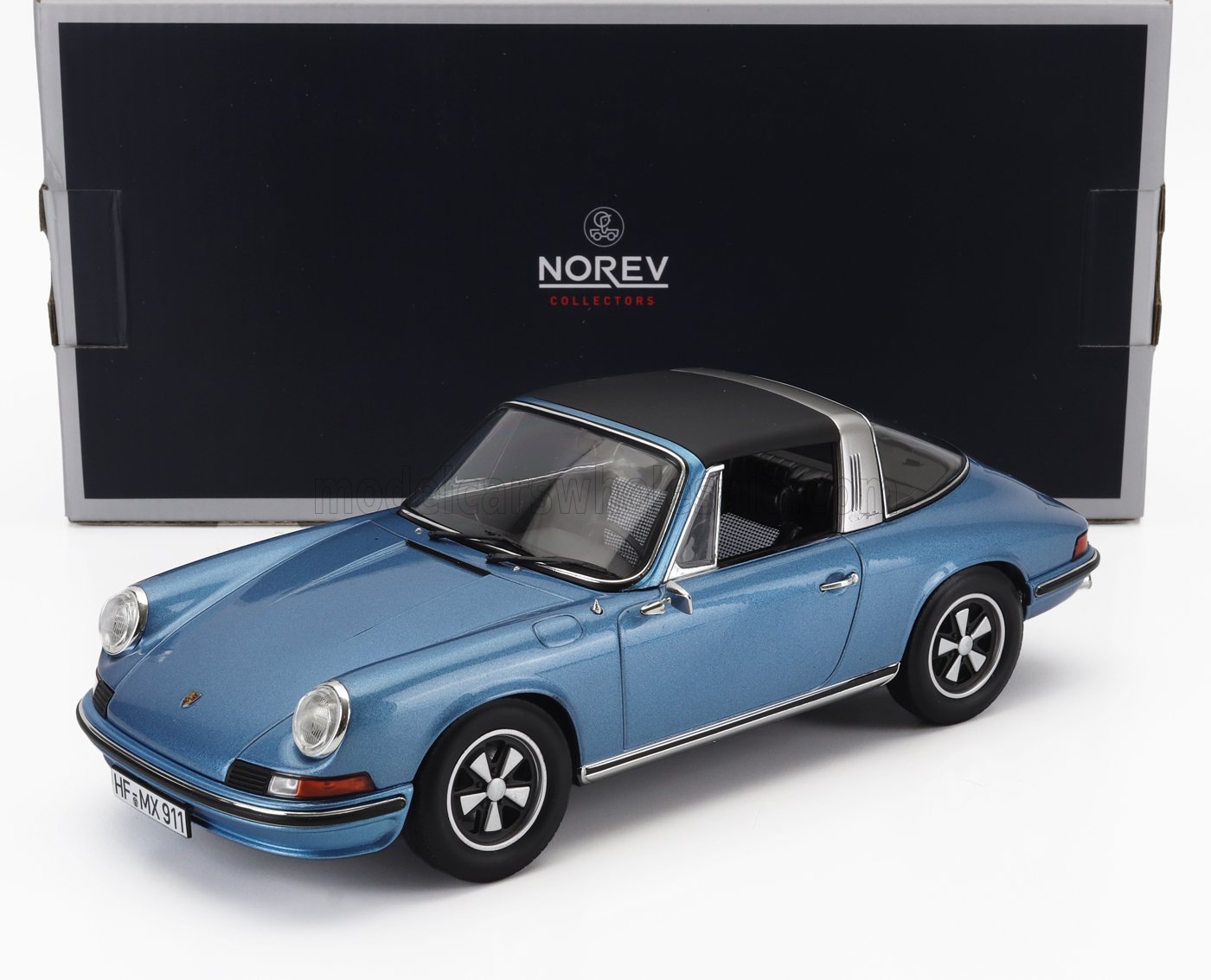 NOREV - 1/18 - PORSCHE - 911S 2.4 TARGA 1973 - BLUE MET