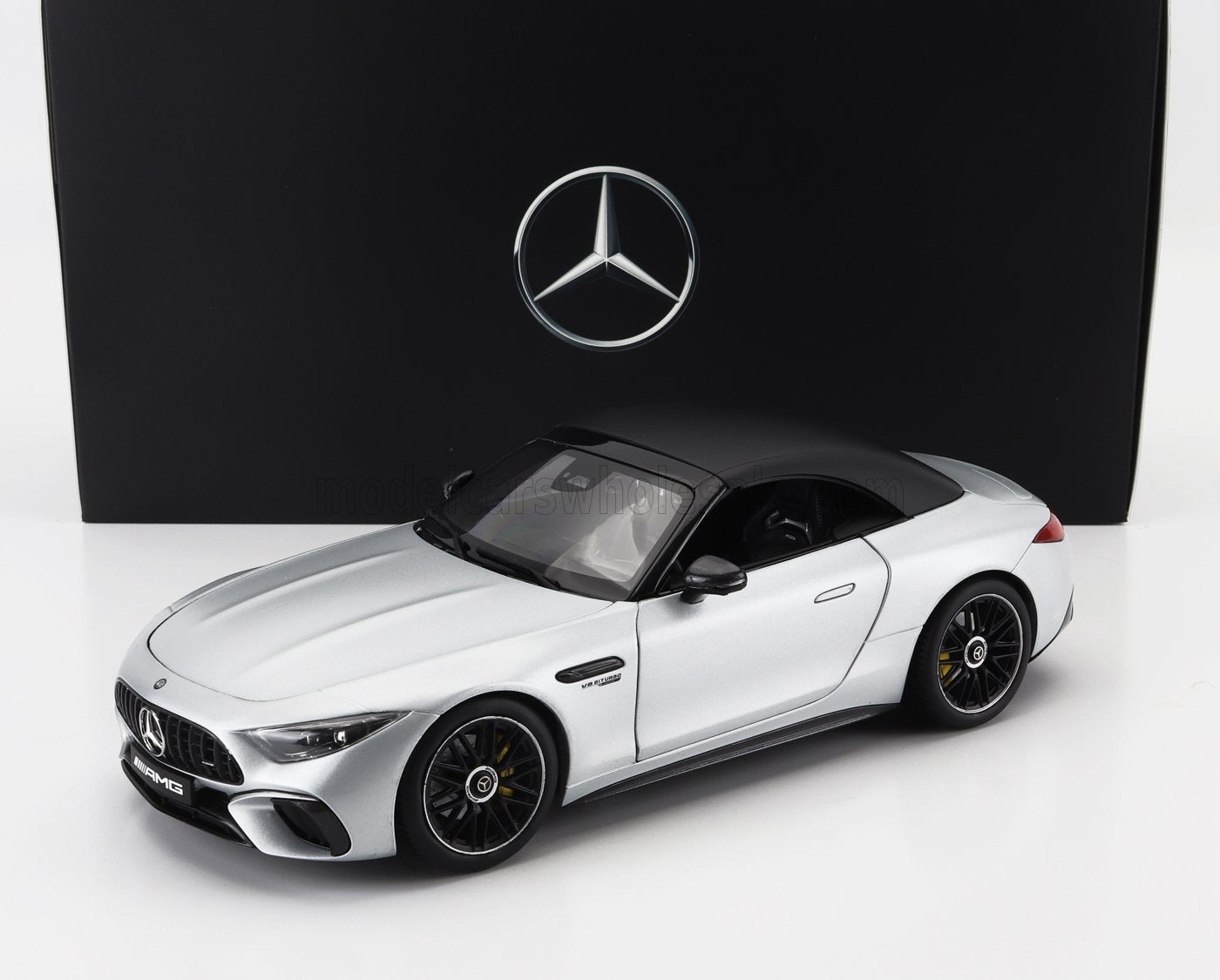 I-SCALE - 1/18 - MERCEDES BENZ - SL-CLASS SL63 AMG (R232) 4MATIC CABRIOLET SPIDER 2022 - SILVER